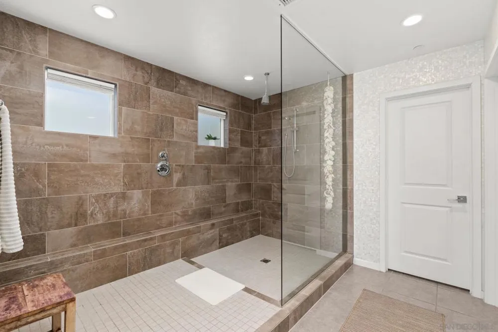 8336 Summit Way San Diego, CA 92108