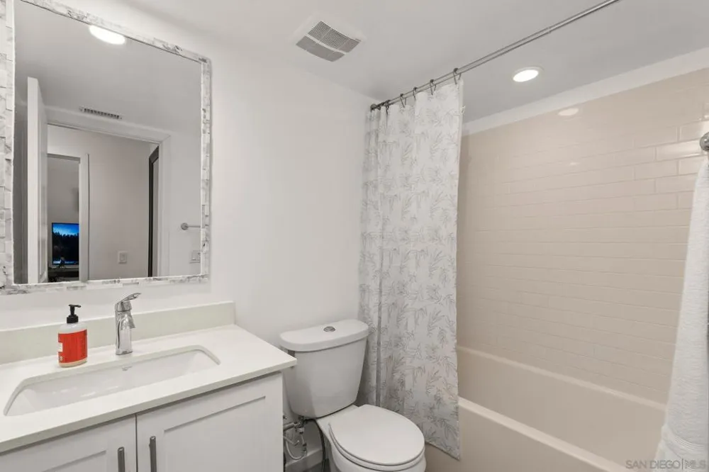 8336 Summit Way San Diego, CA 92108