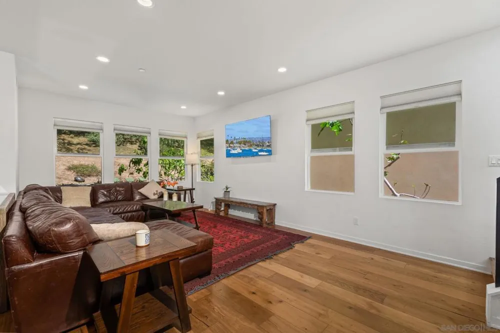 8336 Summit Way San Diego, CA 92108