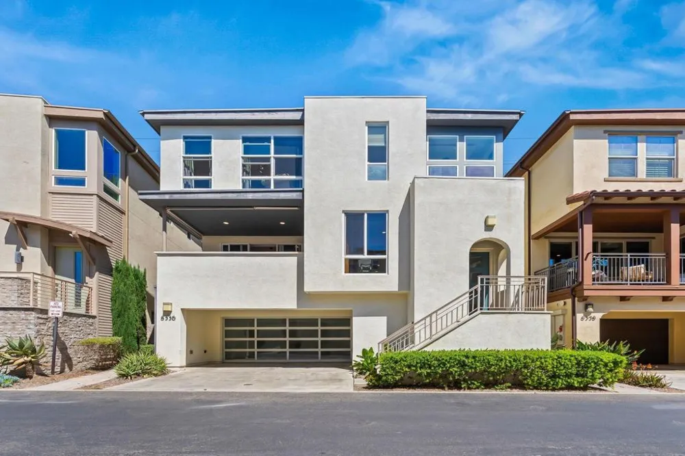8336 Summit Way San Diego, CA 92108