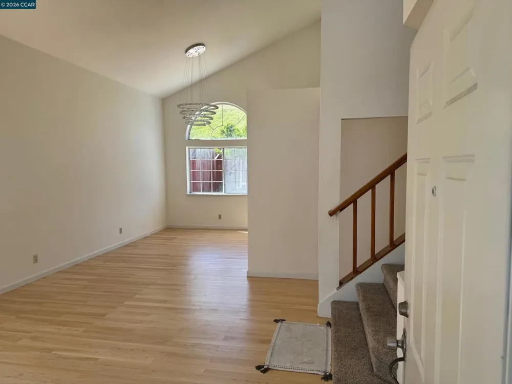 2268 Oak Hills Dr Pittsburg, CA 94565