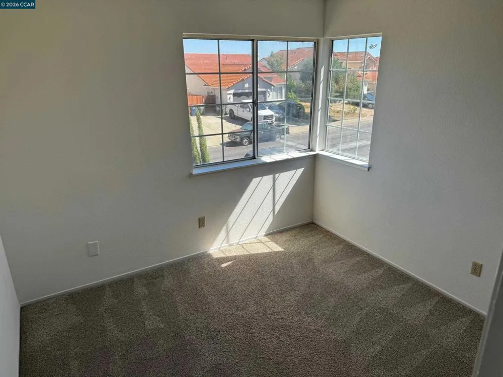 2268 Oak Hills Dr Pittsburg, CA 94565