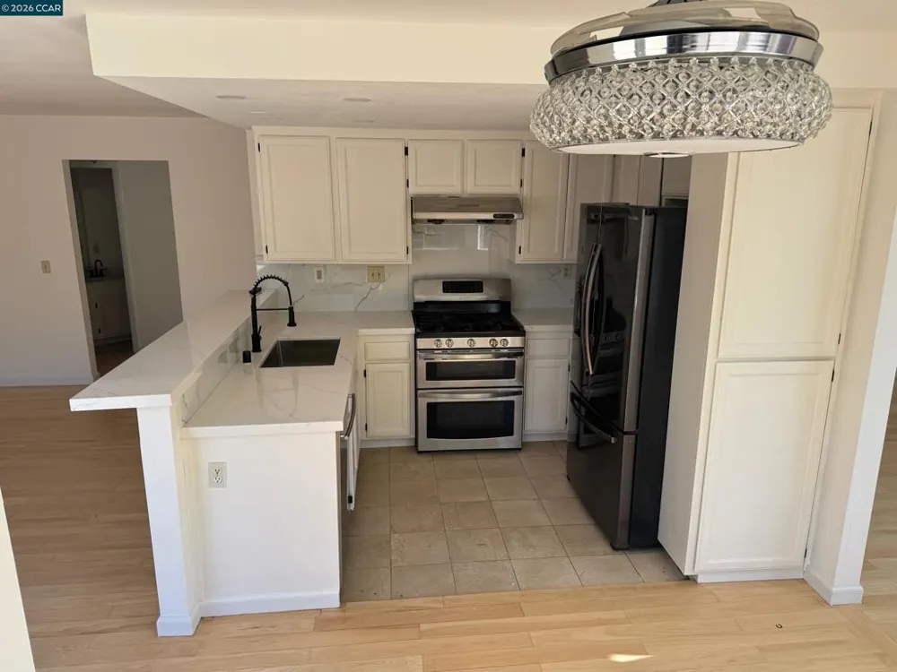 2268 Oak Hills Dr Pittsburg, CA 94565