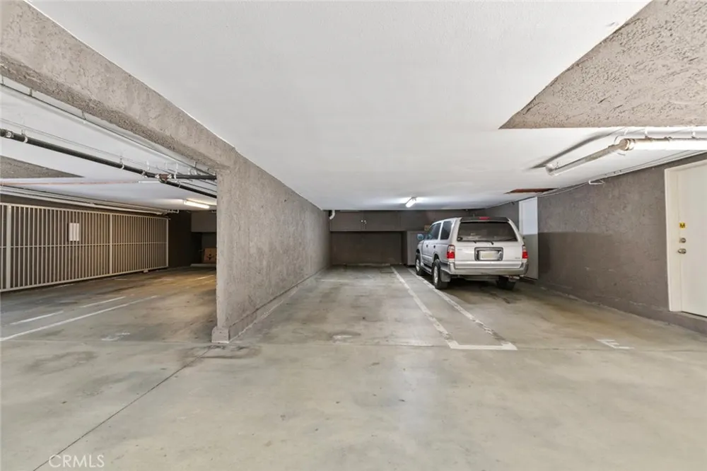 4859 Coldwater Canyon #12 Sherman Oaks, CA 91423