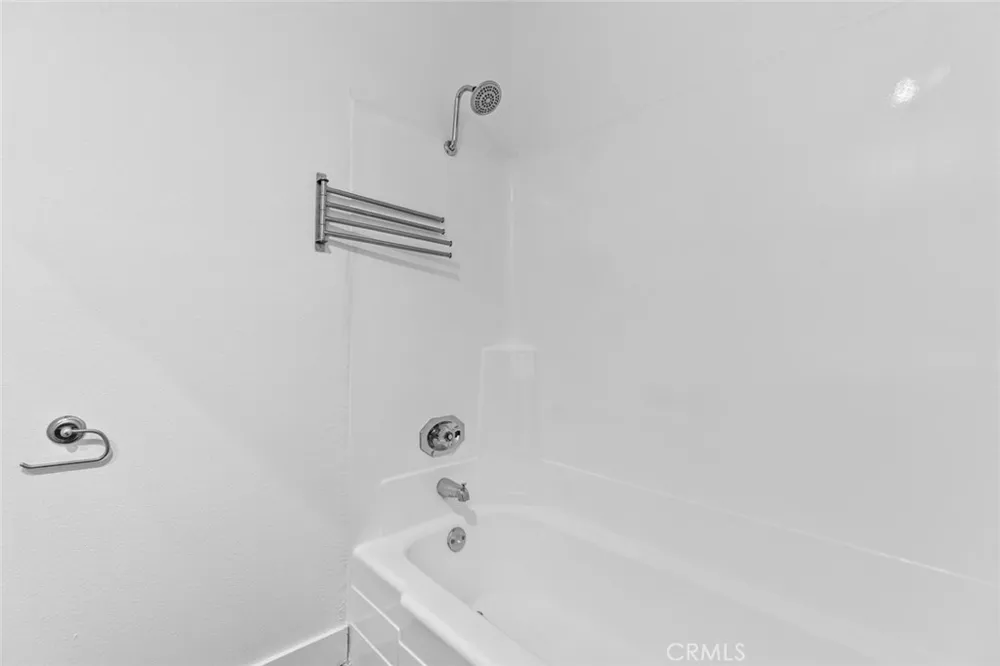 4859 Coldwater Canyon #12 Sherman Oaks, CA 91423