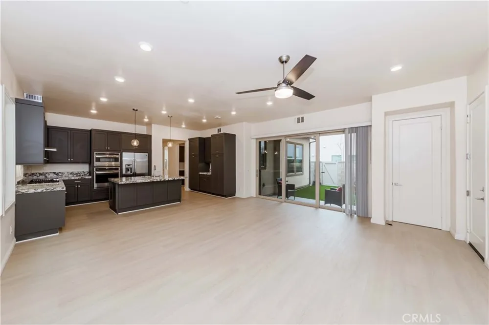 191 Frame Irvine, CA 92618