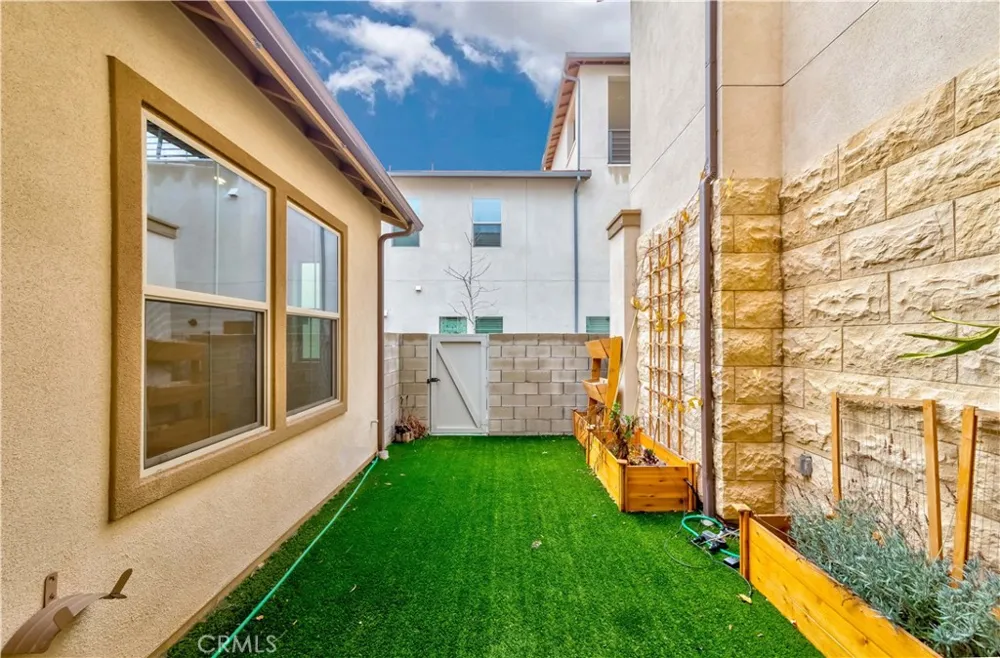 191 Frame Irvine, CA 92618