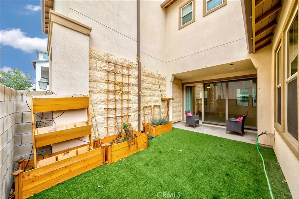 191 Frame Irvine, CA 92618