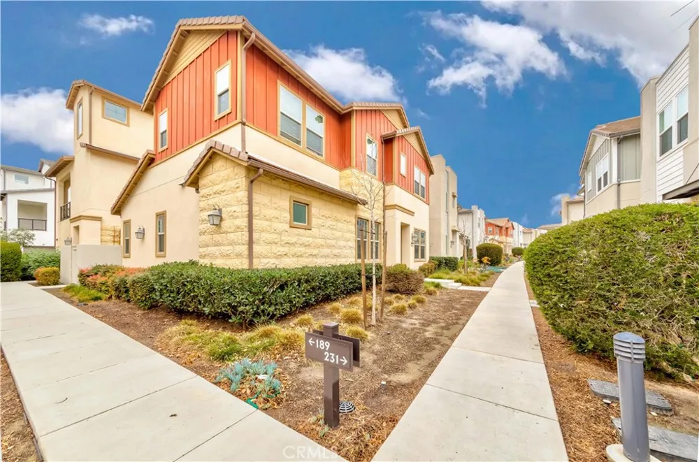191 Frame Irvine, CA 92618