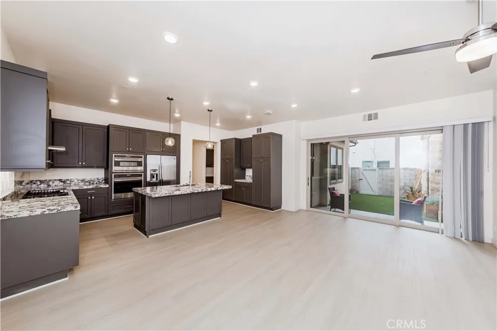 191 Frame Irvine, CA 92618