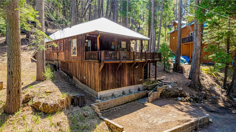50054 Poplar Road Oakhurst, CA 93644