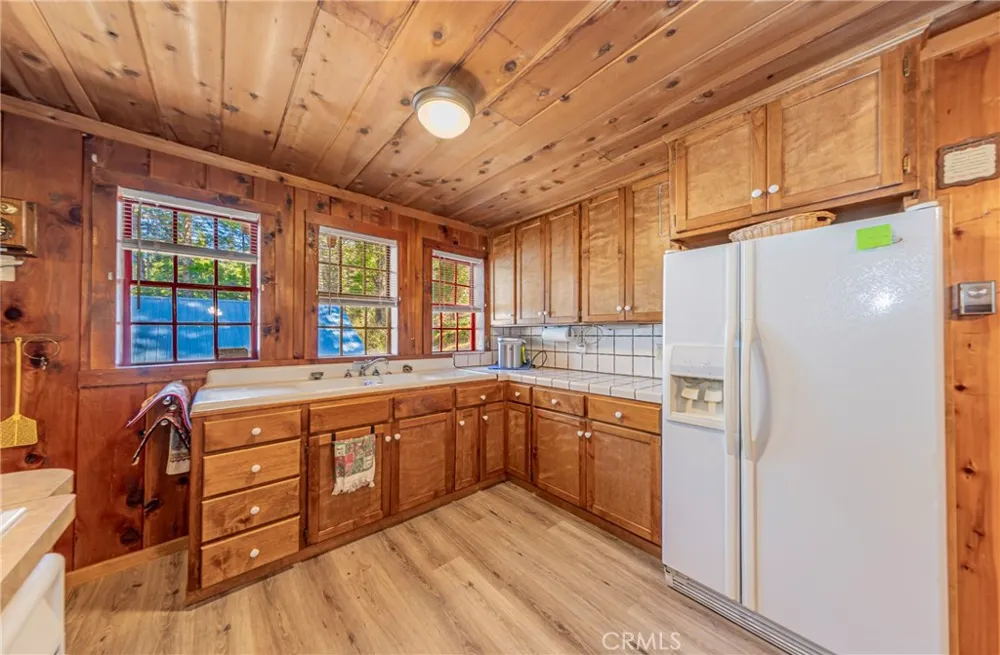 50054 Poplar Road Oakhurst, CA 93644