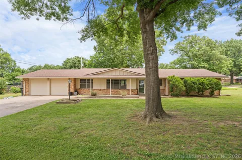 1418 Grandview Road