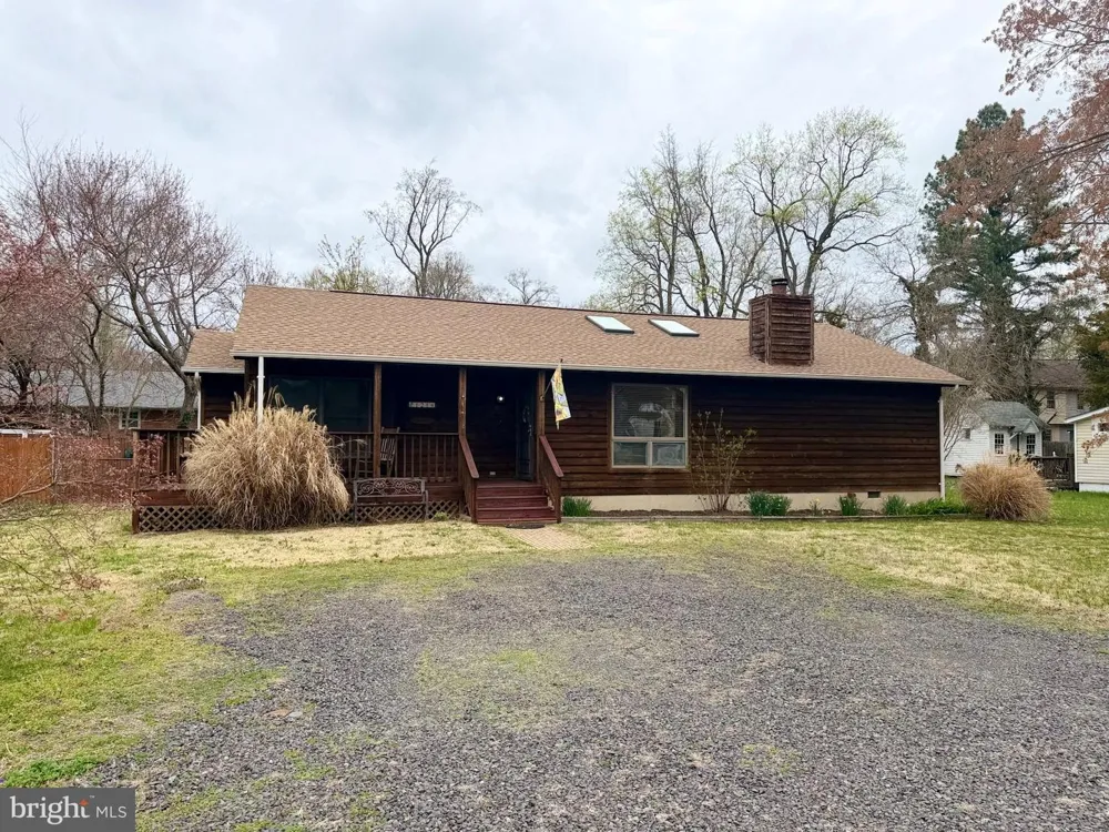 121 11TH STREET S Colonial Beach, VA 22443