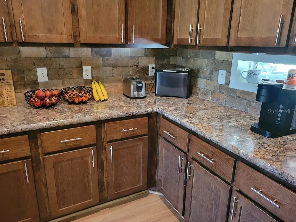 22397 MONDON HILL ROAD Brooksville, FL 34601