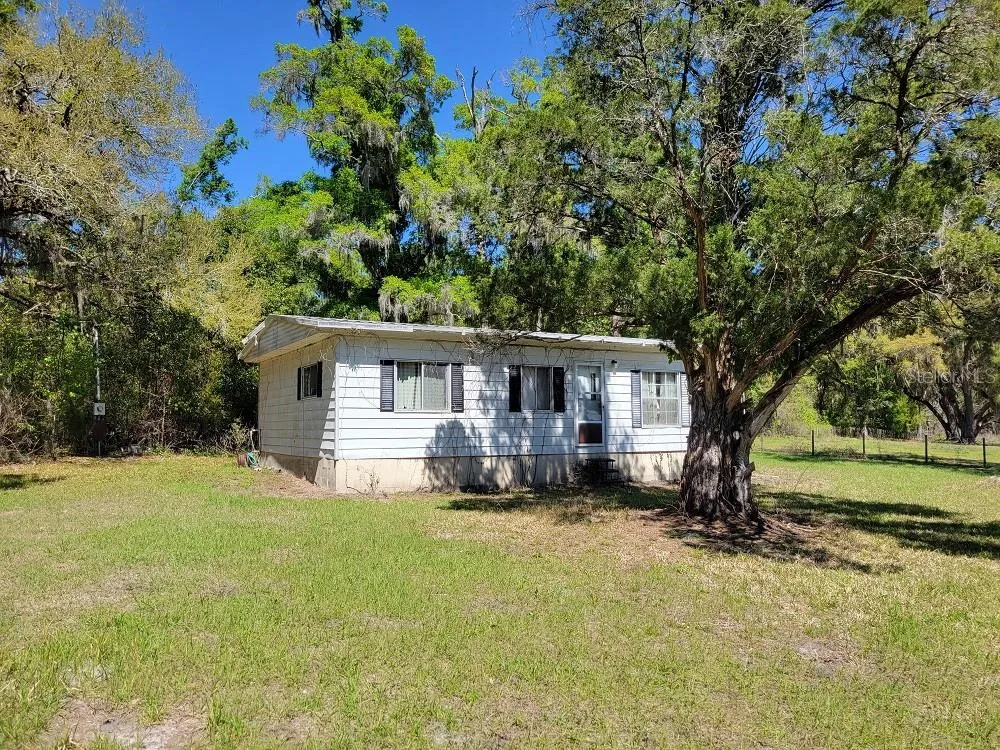 22397 MONDON HILL ROAD Brooksville, FL 34601