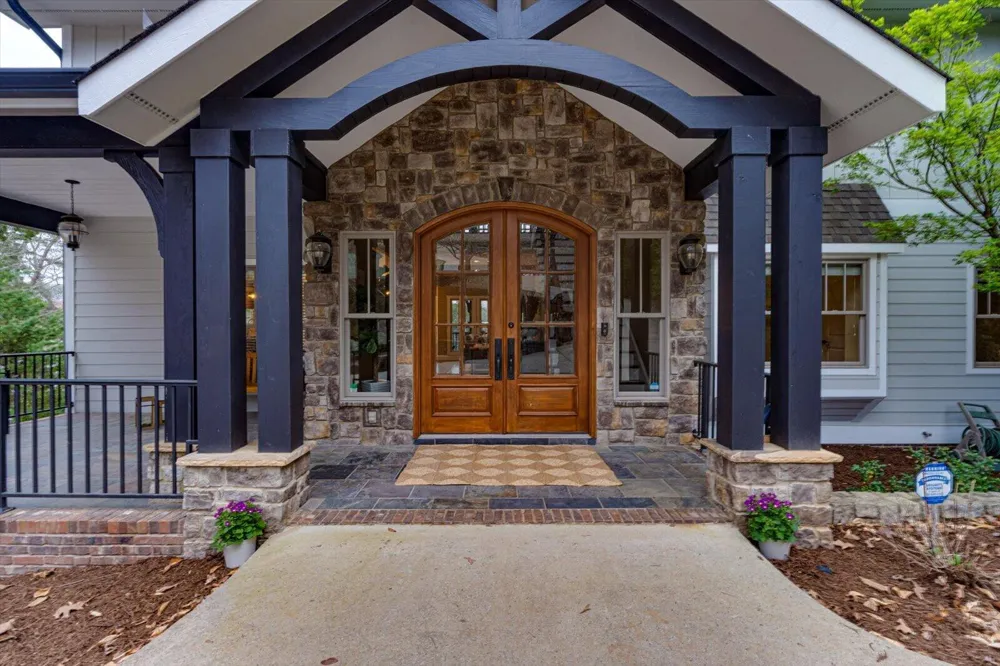 302 Key Cove Road Spring City, TN 37381