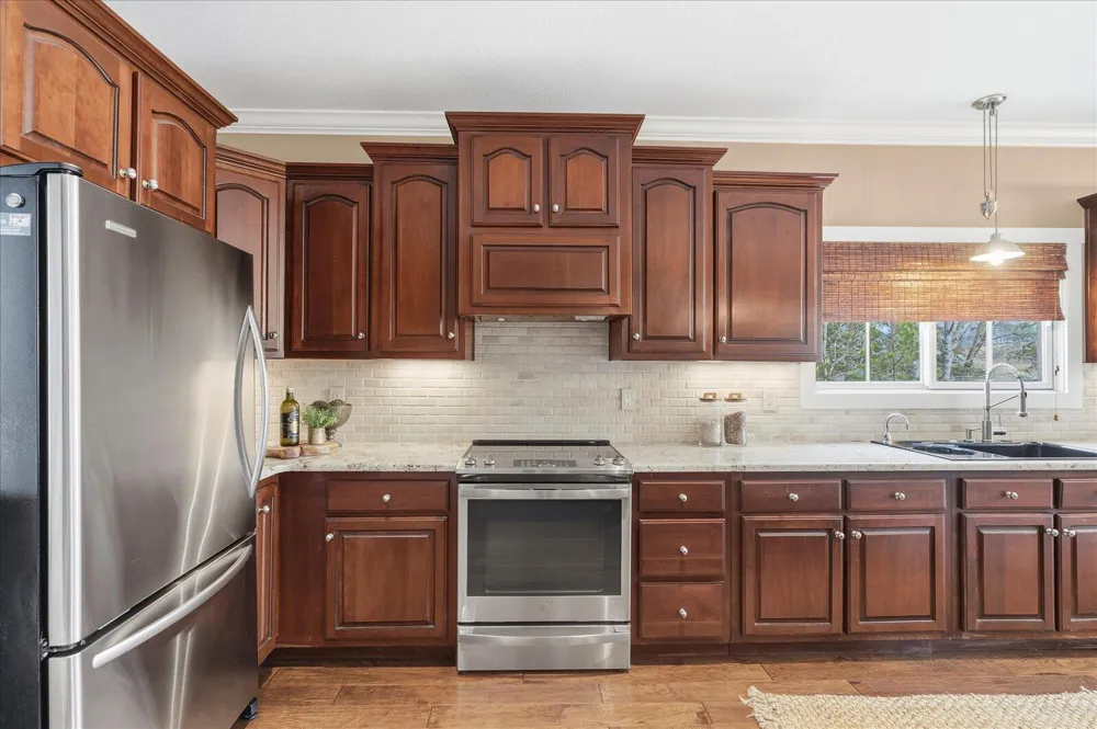 302 Key Cove Road Spring City, TN 37381