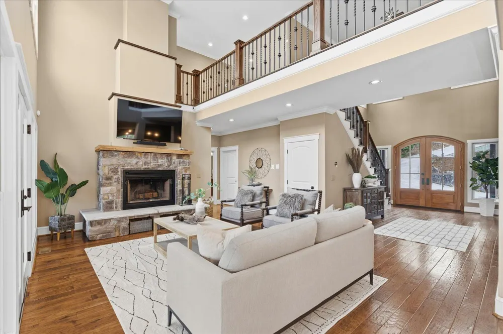 302 Key Cove Road Spring City, TN 37381