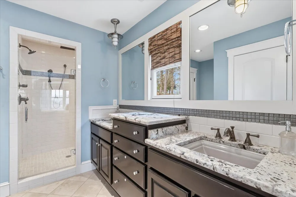 302 Key Cove Road Spring City, TN 37381