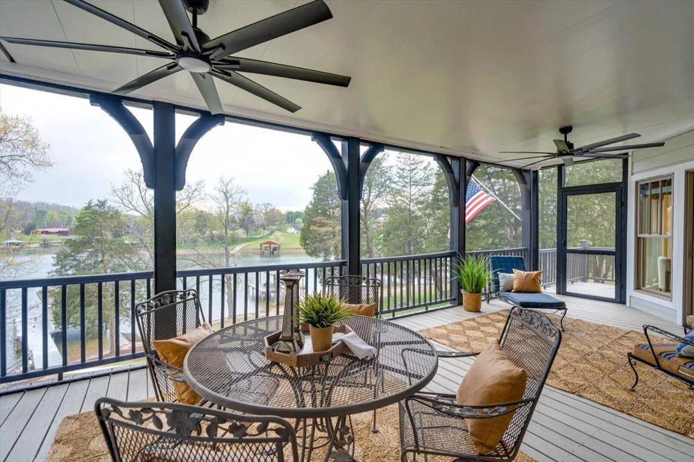 302 Key Cove Road Spring City, TN 37381