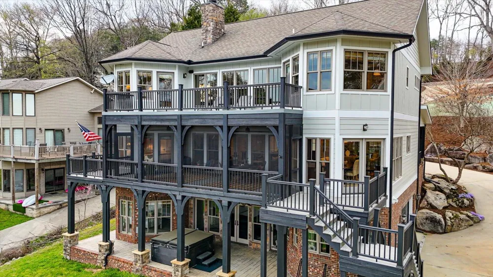302 Key Cove Road Spring City, TN 37381
