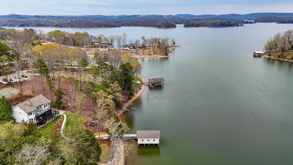 302 Key Cove Road Spring City, TN 37381