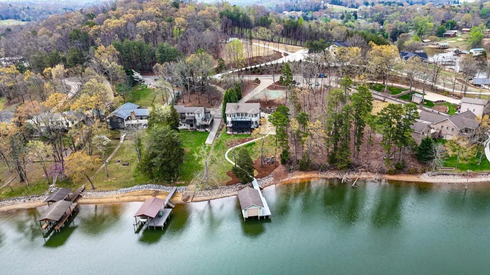 302 Key Cove Road Spring City, TN 37381
