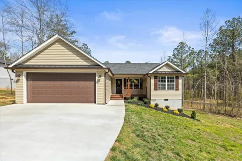 818 Bridges Road
