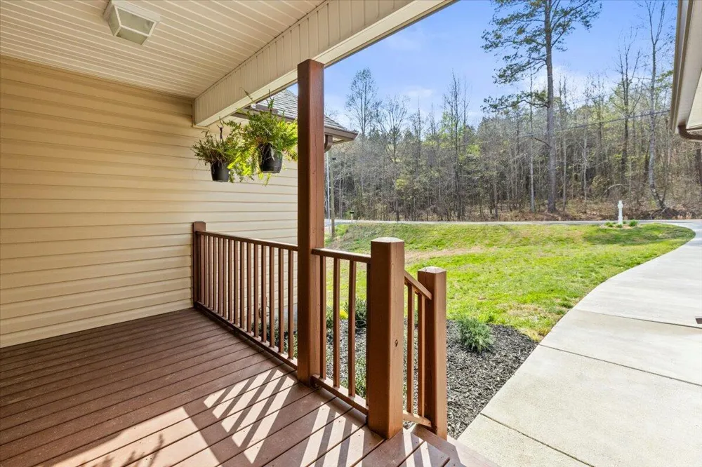 818 Bridges Road Rocky Face, GA 30740