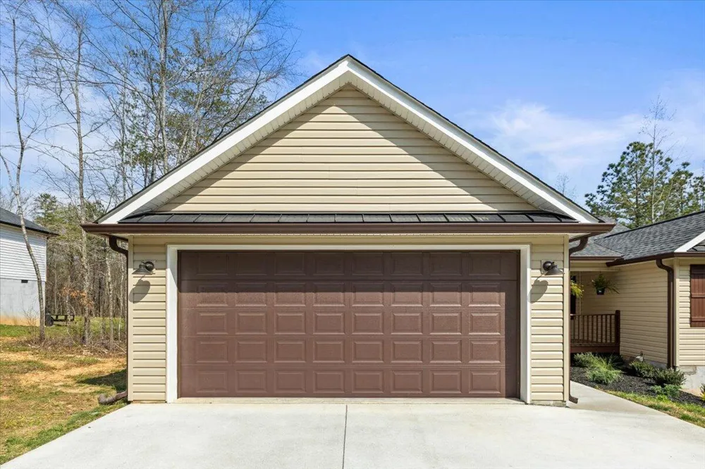 818 Bridges Road Rocky Face, GA 30740
