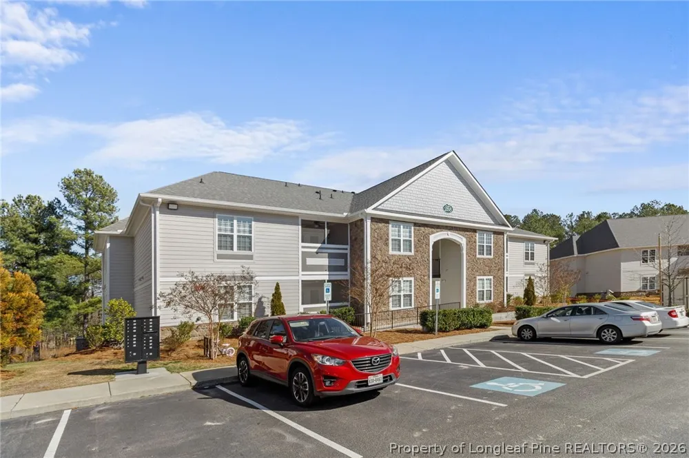 288 Gallery Drive #301 Spring Lake, NC 28390