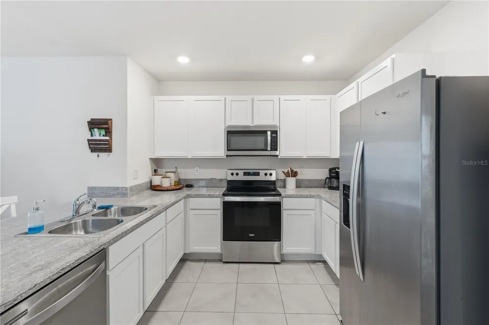 33922 JASPER STONE DRIVE Wesley Chapel, FL 33543