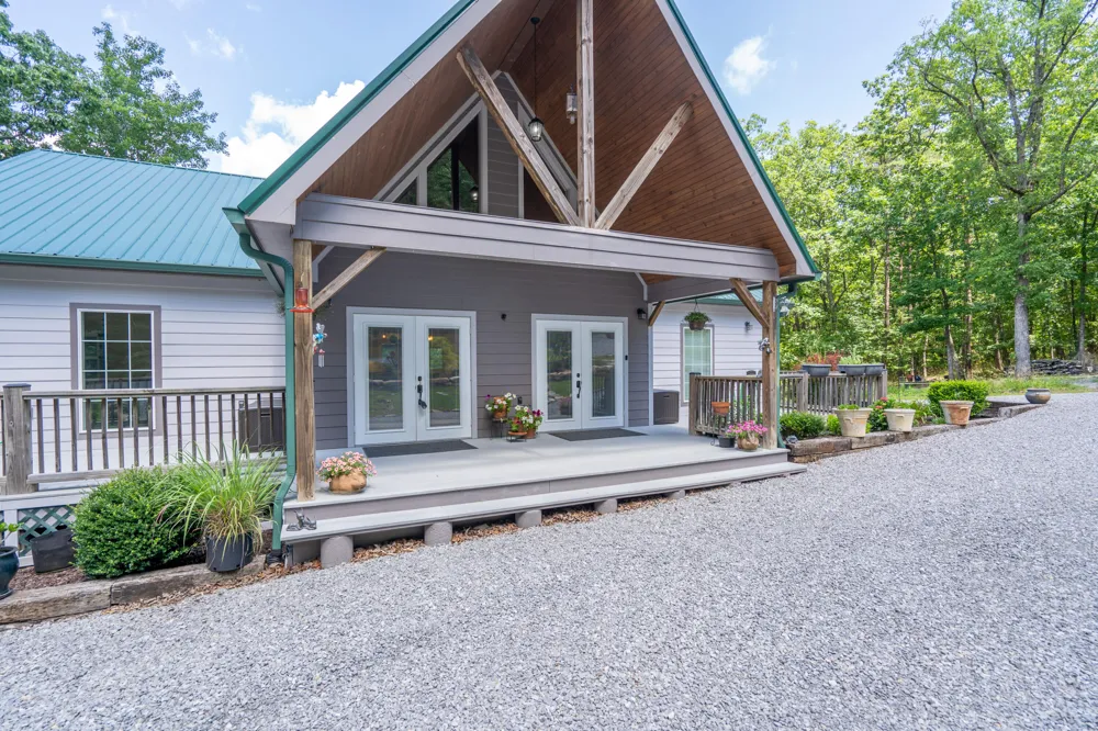 343 Highlands Forest Road Menlo, GA 30731