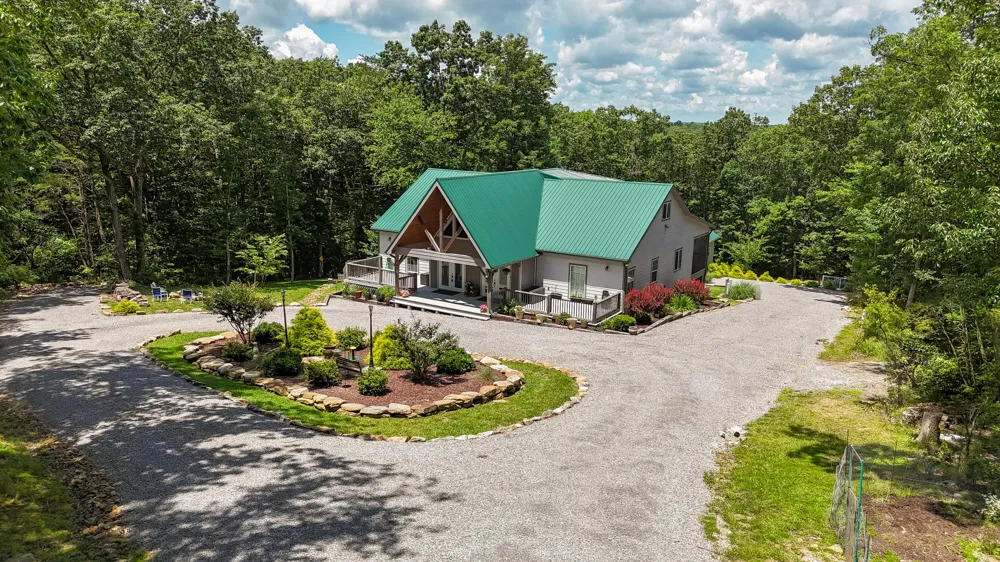 343 Highlands Forest Road Menlo, GA 30731