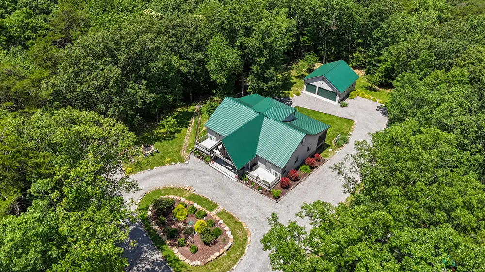 343 Highlands Forest Road Menlo, GA 30731