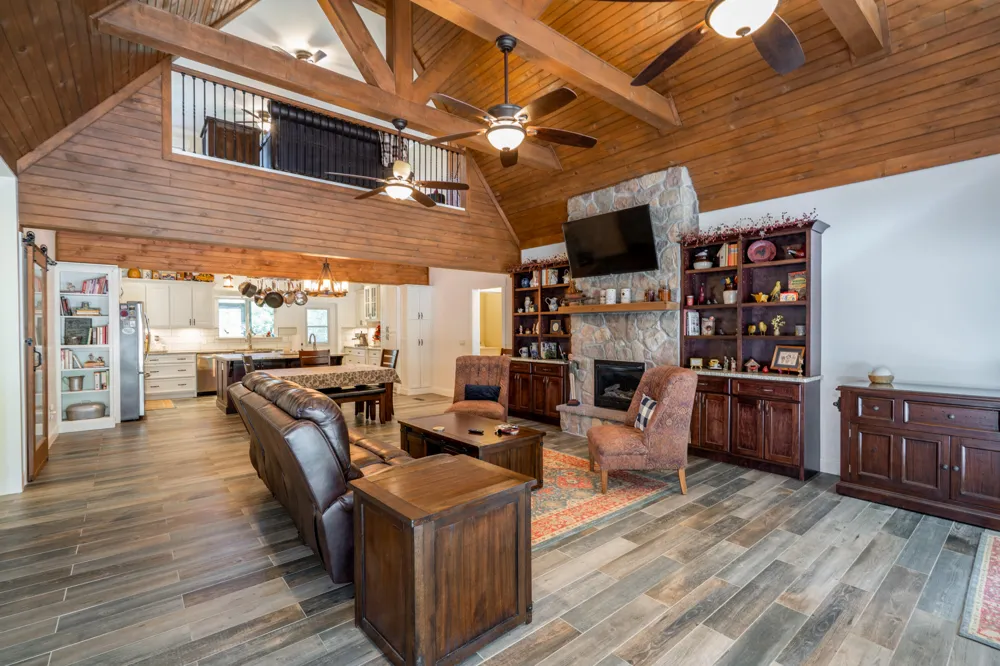 343 Highlands Forest Road Menlo, GA 30731