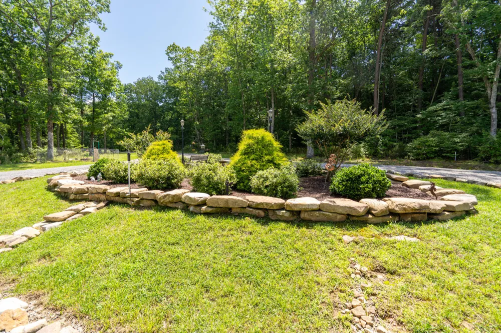 343 Highlands Forest Road Menlo, GA 30731