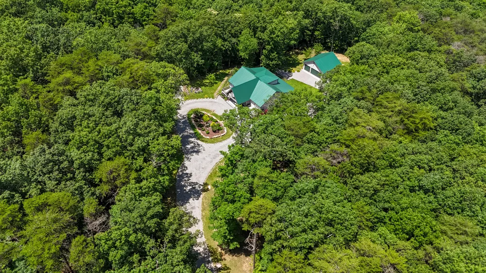 343 Highlands Forest Road Menlo, GA 30731