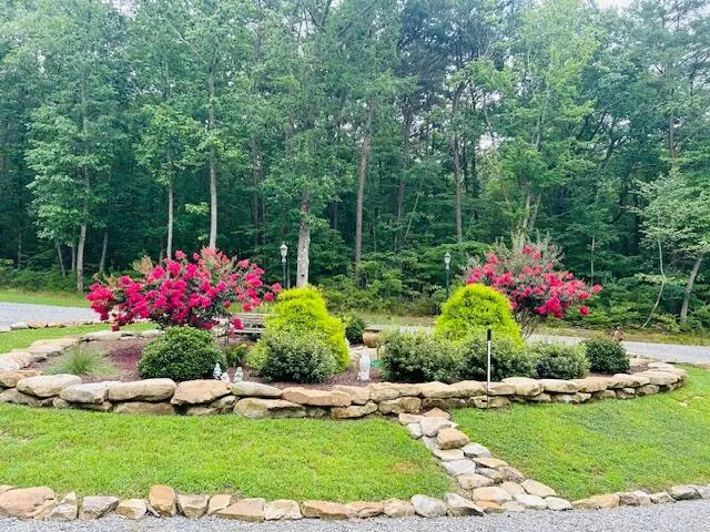 343 Highlands Forest Road Menlo, GA 30731