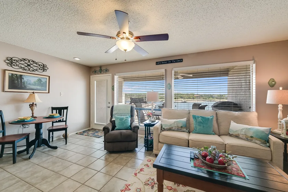 1601 Judy Lynn Drive #109 Spicewood, TX 78669