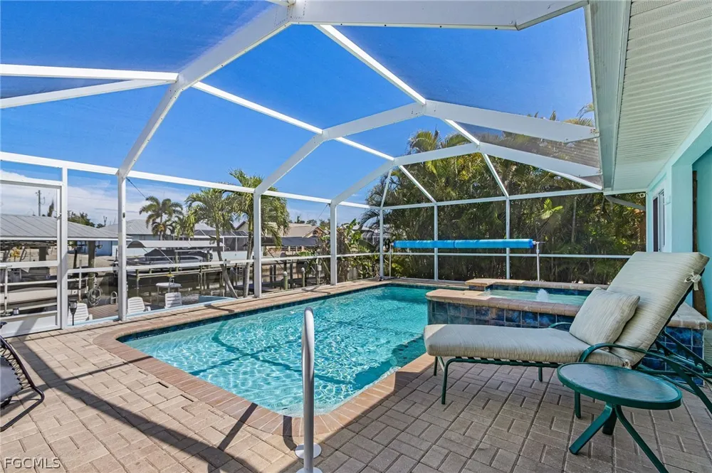 Pinetree Drive St James City, FL 33956