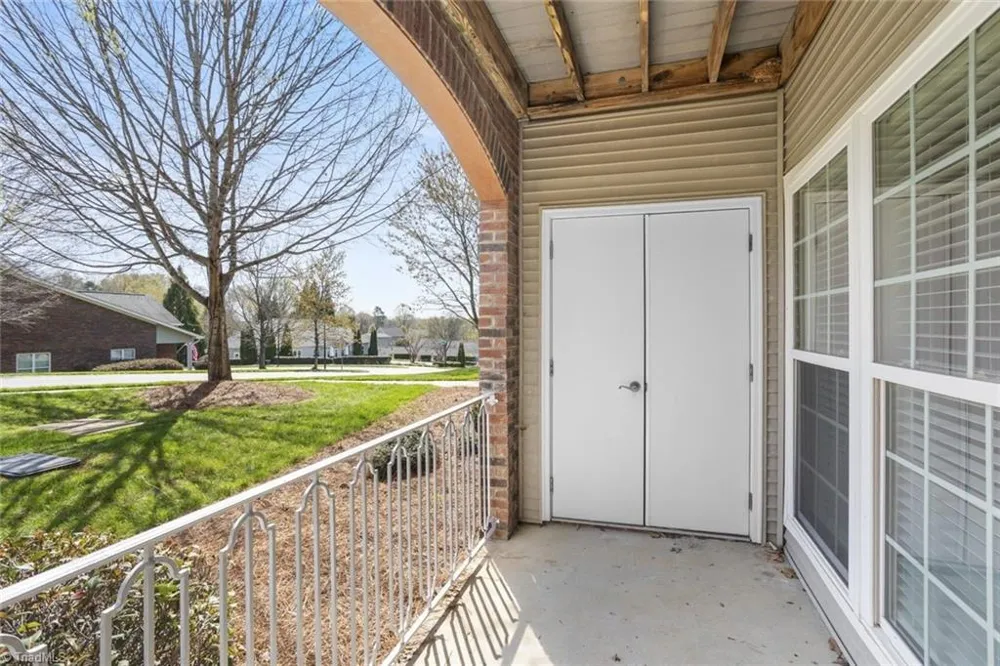 190 Shallowford Reserve Drive #104 Lewisville, NC 27023