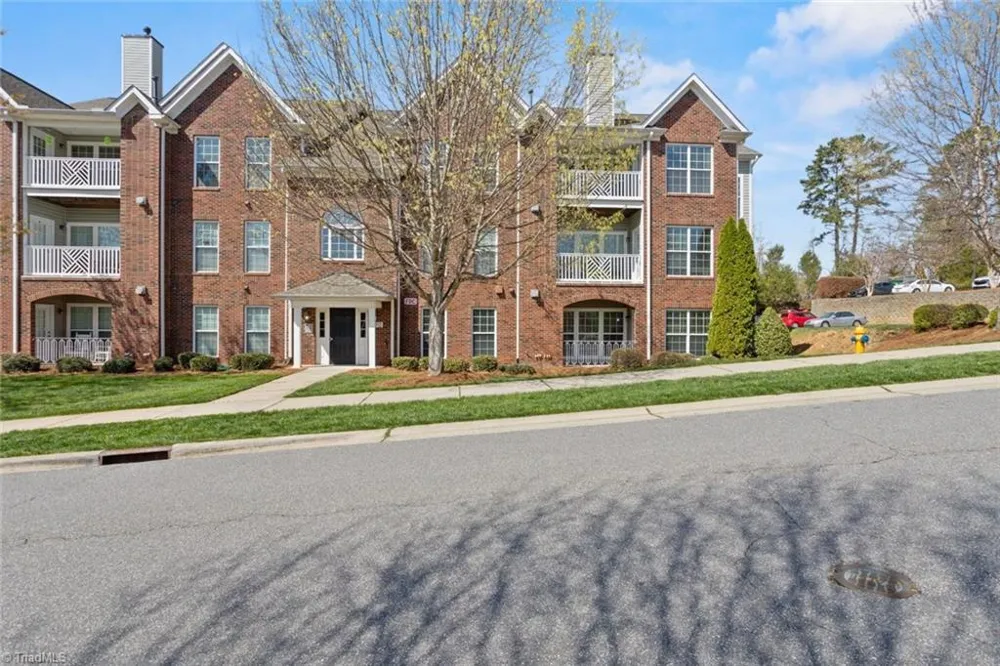 190 Shallowford Reserve Drive #104 Lewisville, NC 27023