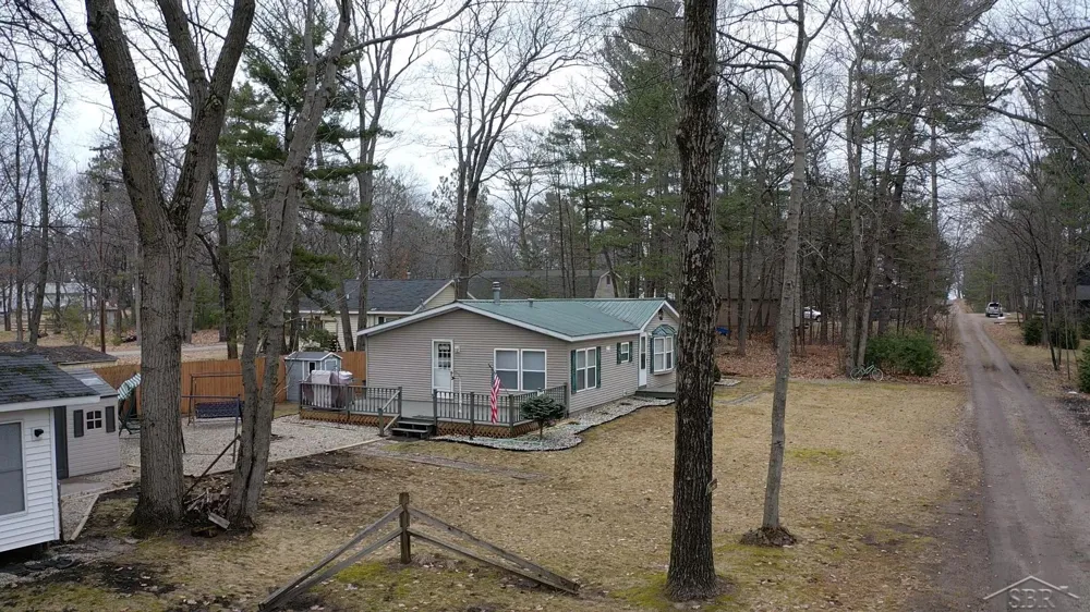 5361 E 11th Street Sims Township, MI 48703