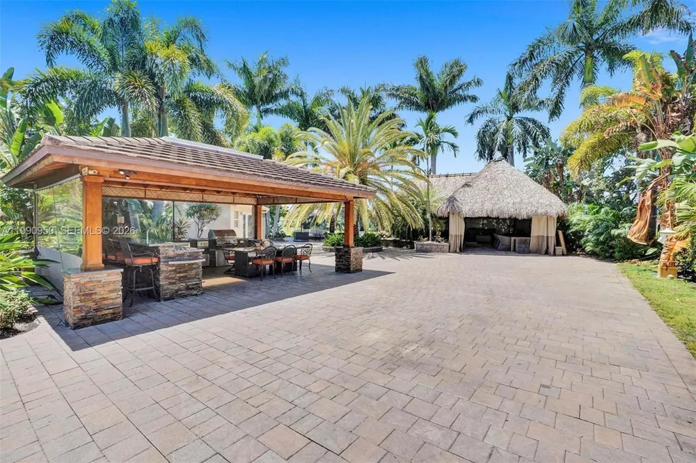 224 Cortez Dr Margate, FL 33068