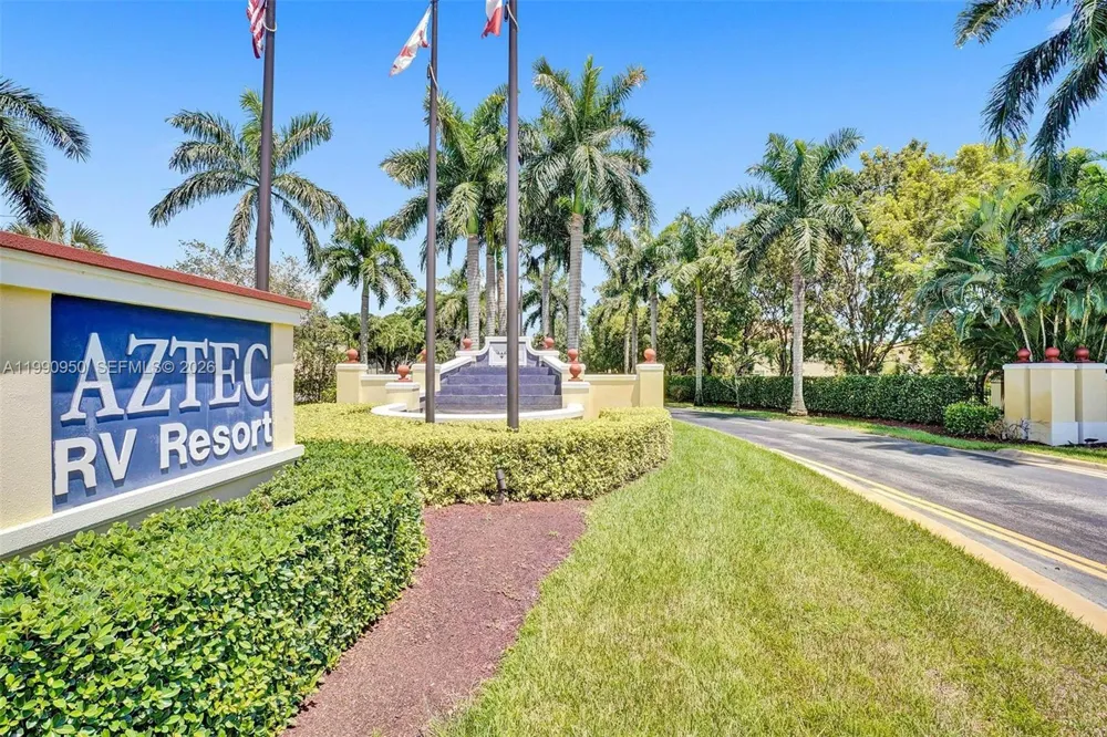 224 Cortez Dr Margate, FL 33068