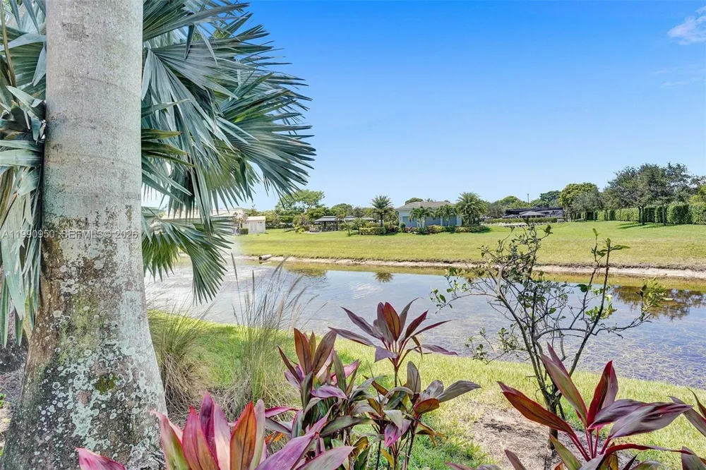 224 Cortez Dr Margate, FL 33068