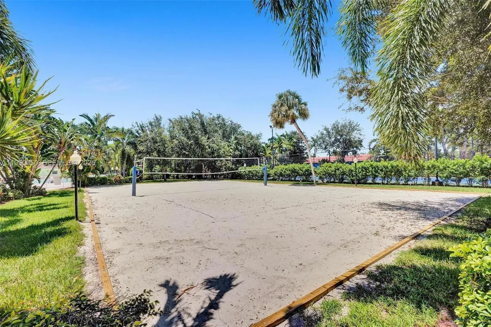 224 Cortez Dr Margate, FL 33068