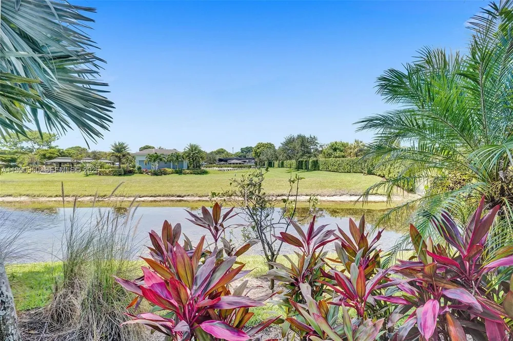224 Cortez Dr Margate, FL 33068